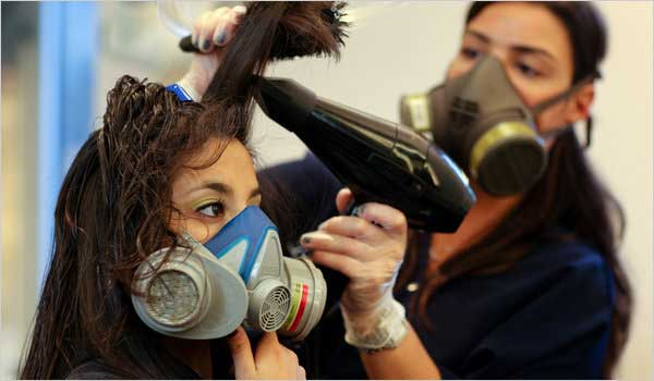 hairstylists-toxic-hair-chemicals