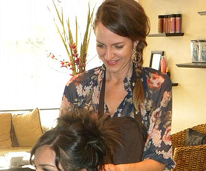 kate-cutting-hair-salon