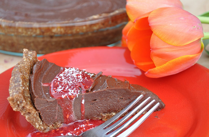 raw-chocolate-pie