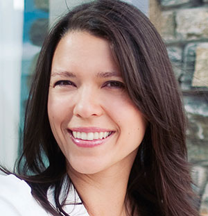 Dr_Marita_Headshot-bio-pic